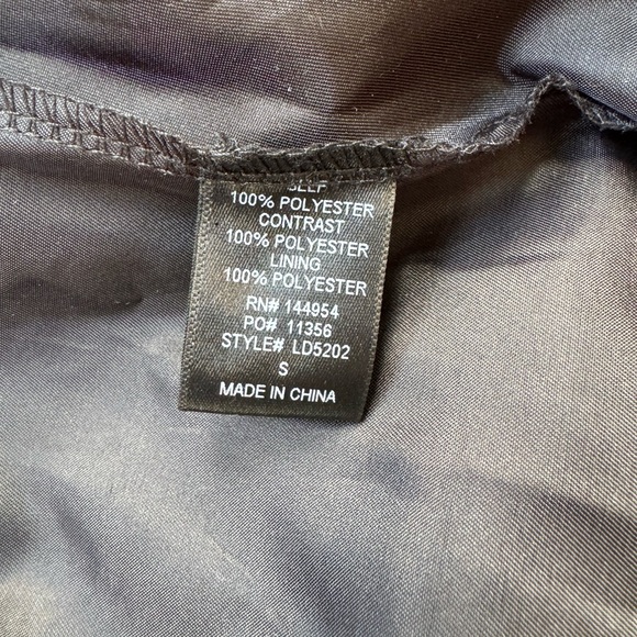 ✨The Perfect Little Black Dress! ✨ - Picture 13 of 13